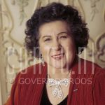 12-02-1993 Zangeres Zonder Naam, Mary Servaes at home in Stramproy.

[keywords]Posed, Eyecontact, Smiling[/keywords]